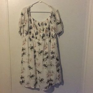 💜💜Beautiful Like New Torrid Dress 💜💜